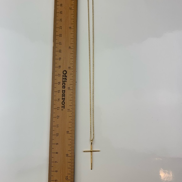 18K GOLD DIPPED. 17 inch chain - Picture 3 of 5